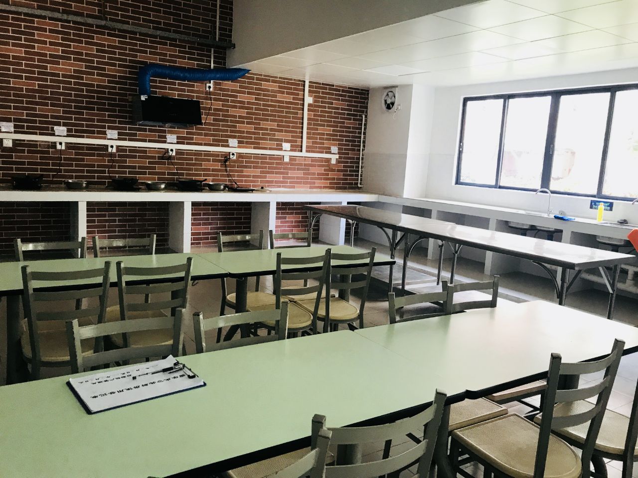 Cafeteria & Food - Guangzhou Medical University